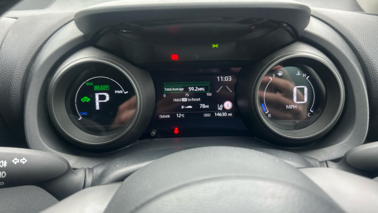 Toyota Yaris 1.5 Hybrid Design 5dr CVT Hybrid Hatchback